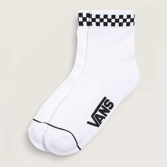 Vans Accessories - Vans White with Black Checkered Graphic Socks